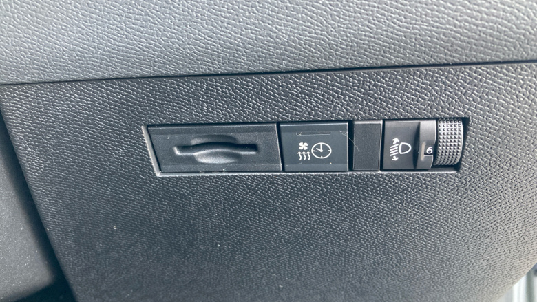 Vauxhall Astra 115kW GS 54kWh 5dr Auto Electric Hatchback